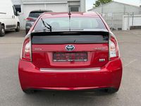 Gebraucht Toyota Prius Executive 99 PS (72 kW) 2013 Rot Limousine