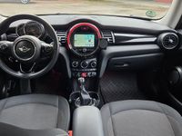 Usado Mini Cooper D 116 HP (85 kW) 2017 Branco Citadino