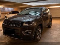 Gebraucht Jeep Compass Limited 140 PS (102 kW) 2017 Grau SUV