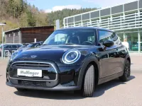 Usado Mini ONE 102 HP (75 kW) 2022 Preto Citadino