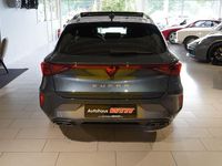 Ny Cupra Leon 150 HK (110 kW) 2025 Grå Sedan