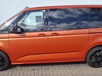 Gebraucht VW Multivan S 136 PS (100 kW) 2022 Energetic orange Van