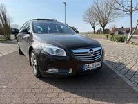 Gebraucht Opel Insignia 160 PS (117 kW) 2010 Braun Kombi