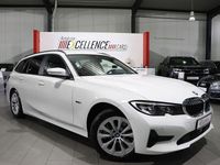 Gebraucht BMW 330e Advantage 292 PS (214 kW) 2022 Weiß Kombi