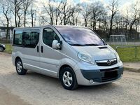 Gebraucht Opel Vivaro 114 PS (83 kW) 2008 Silber Van / Kleinbus