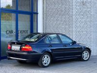 gebraucht BMW 318 Baureihe 3 Lim. 318i*Automa.*S-DACH*PDC*SHZ*