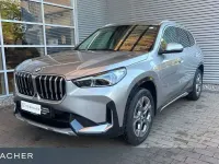 Gebraucht BMW X1 Sport Line 170 PS (125 kW) 2025 Spacesilber metallic SUV