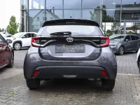 Gebraucht Toyota Yaris Basis 116 PS (85 kW) 2022 Marlingrau metallic Kleinwagen