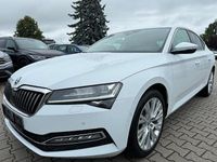 Gebraucht Skoda Superb Style 200 PS (147 kW) 2022 Weiß Limousine