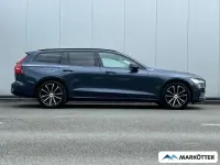 Gebraucht Volvo V60 Plus 398 PS (292 kW) 2025 Denim blue Kombi