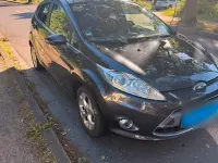 Gebraucht Ford Fiesta 97 PS (71 kW) 2009 Schwarz Kleinwagen