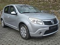 Gebraucht Dacia Sandero 75 PS (55 kW) 2012 Silber Limousine