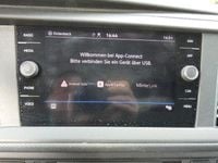 Gebraucht VW T6.1 150 PS (110 kW) 2021 Weiß Van