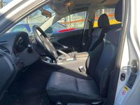 Second-hand Lexus IS220d 177 CP (130 kW) 2006 Alb Berlinǎ