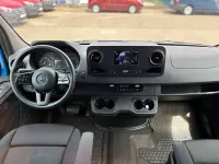 Gebraucht Mercedes Sprinter 190 PS (139 kW) 2022 Blau Van