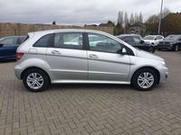 gebraucht Mercedes B170 AUTOMATIK,NAVI,KLIMA,TEMOMAT,PDC