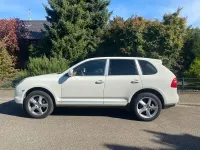 Używany Porsche Cayenne 241 KM (177 kW) 2010 Biały SUV
