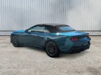 Neu Ford Mustang GT 446 PS (328 kW) 2026 Blau Cabrio