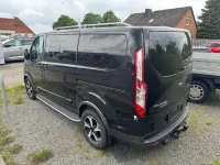 Gebraucht Ford Tourneo Active 150 PS (110 kW) 2022 Obsidianschwarz metallic Van / Kleinbus