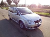 Gebraucht VW Touran 143 PS (105 kW) 2008 Silber metallic Van / Kleinbus