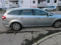 Gebraucht Ford Mondeo Titanium 140 PS (102 kW) 2013 Blau Kombi