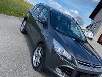 Gebraucht Ford Kuga Titanium 140 PS (102 kW) 2013 Silber SUV