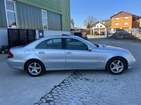 Gebraucht Mercedes E280 190 PS (139 kW) 2005 Silber Limousine