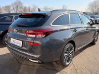 Neu Hyundai i30 140 PS (102 kW) 2025 Ecotronic gray Kombi