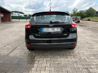 Gebraucht Ford Focus 101 PS (74 kW) 2017 Schwarz Limousine