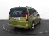 Gebraucht VW Caddy 114 PS (83 kW) 2022 Golden green metallic Van / Kleinbus