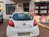 Gebraucht Ford Ka 75 PS (55 kW) 2011 Weiß Kleinwagen