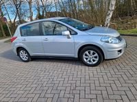 Gebraucht Nissan Tiida 110 PS (80 kW) 2010 Grau Kleinwagen