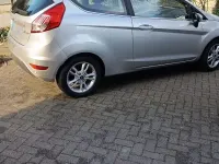 Gebraucht Ford Fiesta 80 PS (58 kW) 2016 Grau Kleinwagen