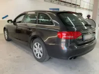 Gebraucht Audi A4 Ambiente 160 PS (117 kW) 2011 Grau Kombi