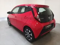 Gebraucht Toyota Aygo Team 72 PS (52 kW) 2021 Rot Kleinwagen