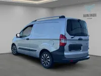 Gebraucht Ford Courier Trend 101 PS (74 kW) 2022 Silber Van / Kleinbus