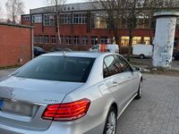 Gebraucht Mercedes E200 136 PS (100 kW) 2015 Silber Limousine