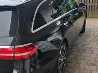 Gebraucht Mercedes E400 330 PS (242 kW) 2022 Schwarz Kombi