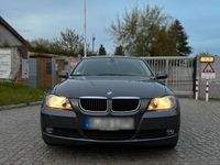 gebraucht BMW 318 i E90 Automatik