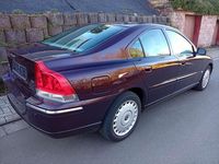 Gebraucht Volvo S60 Summum 170 PS (125 kW) 2005 Violett Limousine