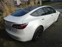 Brugt Tesla Model 3 Standard Range Plus 239 kW (325 HK) 2022 Hvid Sedan
