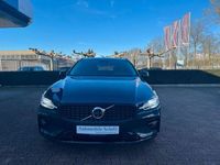 Gebraucht Volvo V60 Plus 197 PS (144 kW) 2025 Blau Kombi