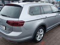 Gebraucht VW Passat Alltrack 200 PS (147 kW) 2021 Silber Kombi
