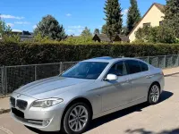Second-hand BMW 520 184 CP (135 kW) 2012 Argintiu Berlinǎ