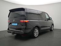 Second-hand VW Multivan Style 150 CP (110 kW) 2025 Negru Monovolum