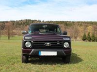 Usata Lada Urban 83 CV (61 kW) 2019 Viola SUV