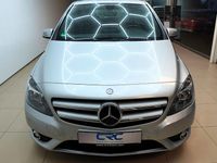 Gebraucht Mercedes B180 109 PS (80 kW) 2014 Silber Van / Kleinbus