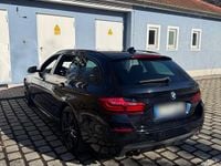 Gebraucht BMW 530 M Sport 258 PS (189 kW) 2016 Blau Kombi