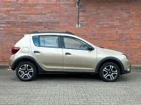 Gebraucht Dacia Sandero Stepway 90 PS (66 kW) 2018 Gold SUV