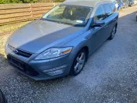Gebraucht Ford Mondeo Titanium 163 PS (119 kW) 2012 Blau Limousine